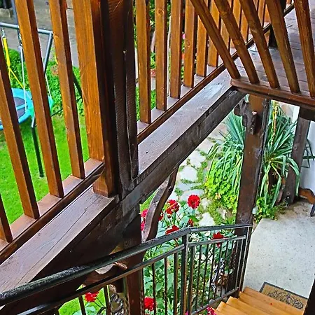 House - попниколови Sapareva Banya