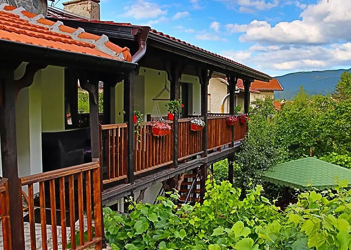 House - попниколови Penzion *