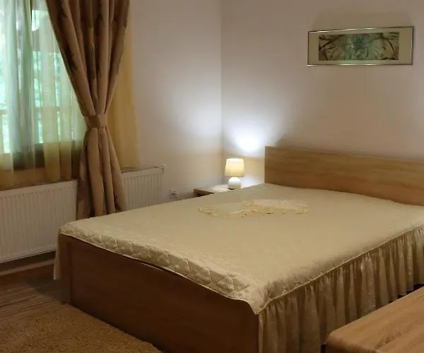 Penzion House - попниколови *