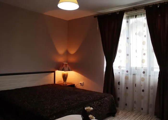 House - попниколови *