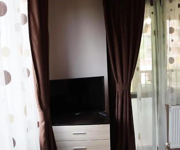 House - попниколови *